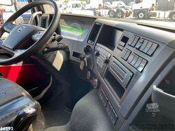 Volvo FM 420 8x2 Euro 6 HMF 26 Tonmeter laadkraan