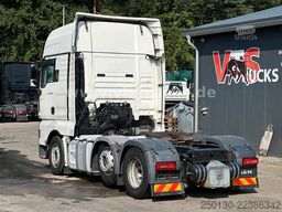 MAN TGX 26.500 6x2 Blatt-/Luft