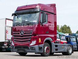 Стандартний тягач MERCEDES-BENZ Actros 1845 BigSpace XL-Tank Euro 6