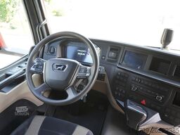 MAN TGS 33.510 tractor unit / 6x4 / Sleeper