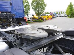 Mercedes-Benz Actros 1845 4x2 / Jost 5th wheel / 11.1