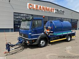 Mercedes-Benz 914 Water spray unit