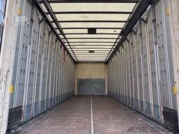 MERCEDES-BENZ 2548/Lenk-Lift/Retarder/Top-Zustand