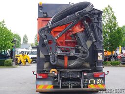 MAN TGS 35.440 8x4 / MTS SB299 vacuum excava