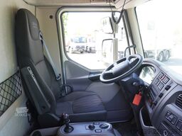 DAF LF 12.210 18-pallet container with tail