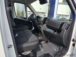 Peugeot Boxer 335 L2H2 2.2 Bluehdi 140cv S&S