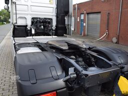 Daf XF 530 Flachdach Retarder Leder ACC TV Navi