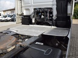 Daf XF 530 Flachdach Retarder Leder ACC TV Navi