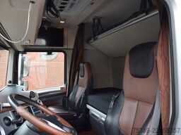 Daf XF 530 Flachdach Retarder Leder ACC TV Navi