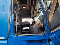 MERCEDES-BENZ 2545 BDF, Retarder, Liftachse, AHK, BigSpace