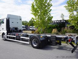 MAN TGX 18.430 / BDF 7.5 m / sleeping cab