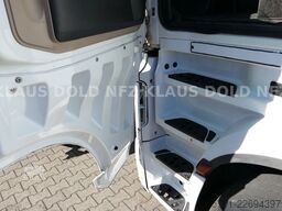 MERCEDES-BENZ Actros 1853 BigSpace Retarder Navi Euro 6