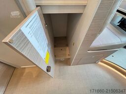 BÜRSTNER Campeo C 640 MARKISE, RFK, APPLE CAR PLAY