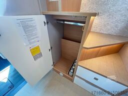 BÜRSTNER Lyseo Gallery TD 649 G 180 PS - Automatik