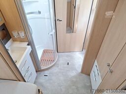 HYMER/ERIBA B-Klasse ML I BlackLine 880 5 Sitzplätze