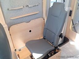 HYMER/ERIBA B-Klasse ML I BlackLine 880 5 Sitzplätze