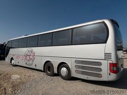 MAN R08 Lion?s Couch