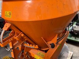 John Deere 4200 mit 2700 Std.Laub Schnee Salz Rasen Zubehör