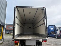 DAF LF 55.250 + lift + euro 5