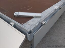 Eduard EDUARD 5522 Multitransporter Bordwände 30cm  56cm lfh Tridem Auffahrrampen verfügbar