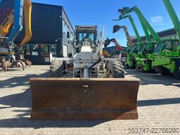 Komatsu GD 650 AE