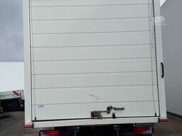 MAN TGL 8.150 4x2 BL 3-Sitzer Klima Möbelkoffer