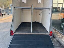 BÖCKMANN Classic 2 Pferdeanhänger Vollpoly 2t.