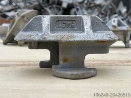 Twistlocks Bridge fittings Stacking cone