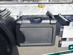 SCHMITZ CARGOBULL Lafette AWF 18 BDF Wechselrahmen TÜV 03/2027