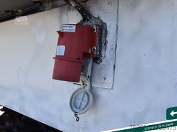 KÖGEL Thermoanhänger ThermoKing SL-100 Fleischgehänge