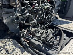 SCANIA S580 V8 4x2
