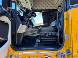 SCANIA S580 V8 4x2