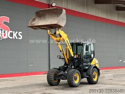 KOMATSU WA 70-7 37 kW 2016 Gabel & Schaufel