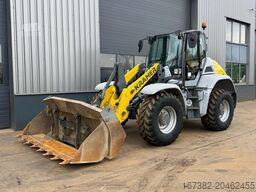 Kramer 8155 / Forks / bucket