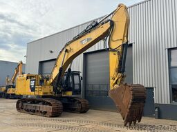 Caterpillar 374FL