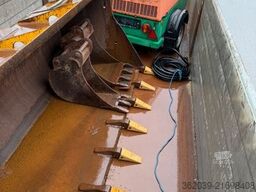 CATERPILLAR LÖFFEL 3 STÜCK