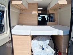 ROADCAR R 600 Citroen 140 PS Eisengrau met. *Markise*AHK