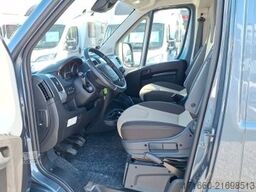 ROADCAR R 600 Citroen 140 PS Eisengrau met. *Markise*AHK