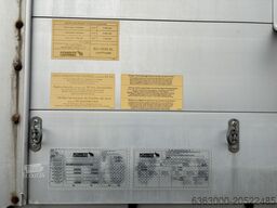 Scmitz Auflieger Plane und Spriegel