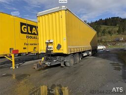 Krone 3-axle curtain-sided trailer with 2-axle Krone dol