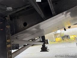 Krone 3-axle curtain-sided trailer with 2-axle Krone dol
