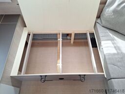 BÜRSTNER Premio Plus 410 TS SAT/ TV / Markise