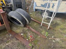 KOMATSU FD 25 Diesel Stapler Funktion unbekannt Bastler