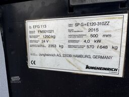 Jungheinrich EFG113 + Ladegerät 3698 (ist hinter 3699) --EK
