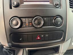 MERCEDES-BENZ Sprinter 316 CDI Koffer Ladebordwand 3,5t Autom.