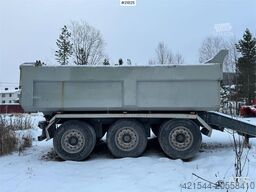 Istrail Triple Axle Trailer