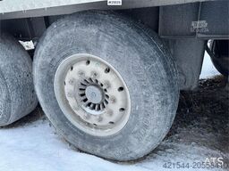 Istrail Triple Axle Trailer