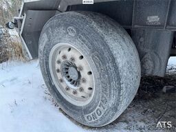 Istrail Triple Axle Trailer