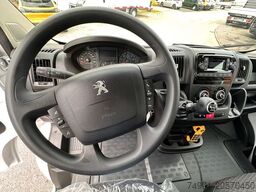 PEUGEOT Boxer Schiebeplateau 435 165Ps Blue HDi Euro6