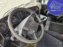 Mercedes-Benz Actros 1842